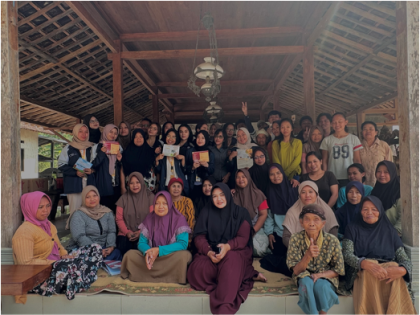 Mahasiswa KKN-T UNDIP