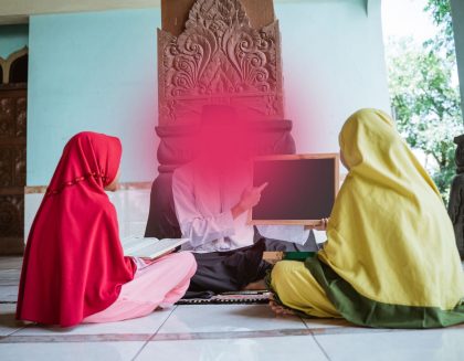 Konsultasi Ustadz via WhatsApp Gratis