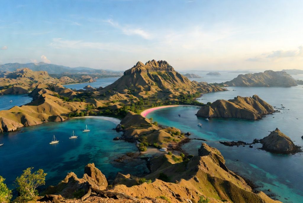 Komodo Boat Tour